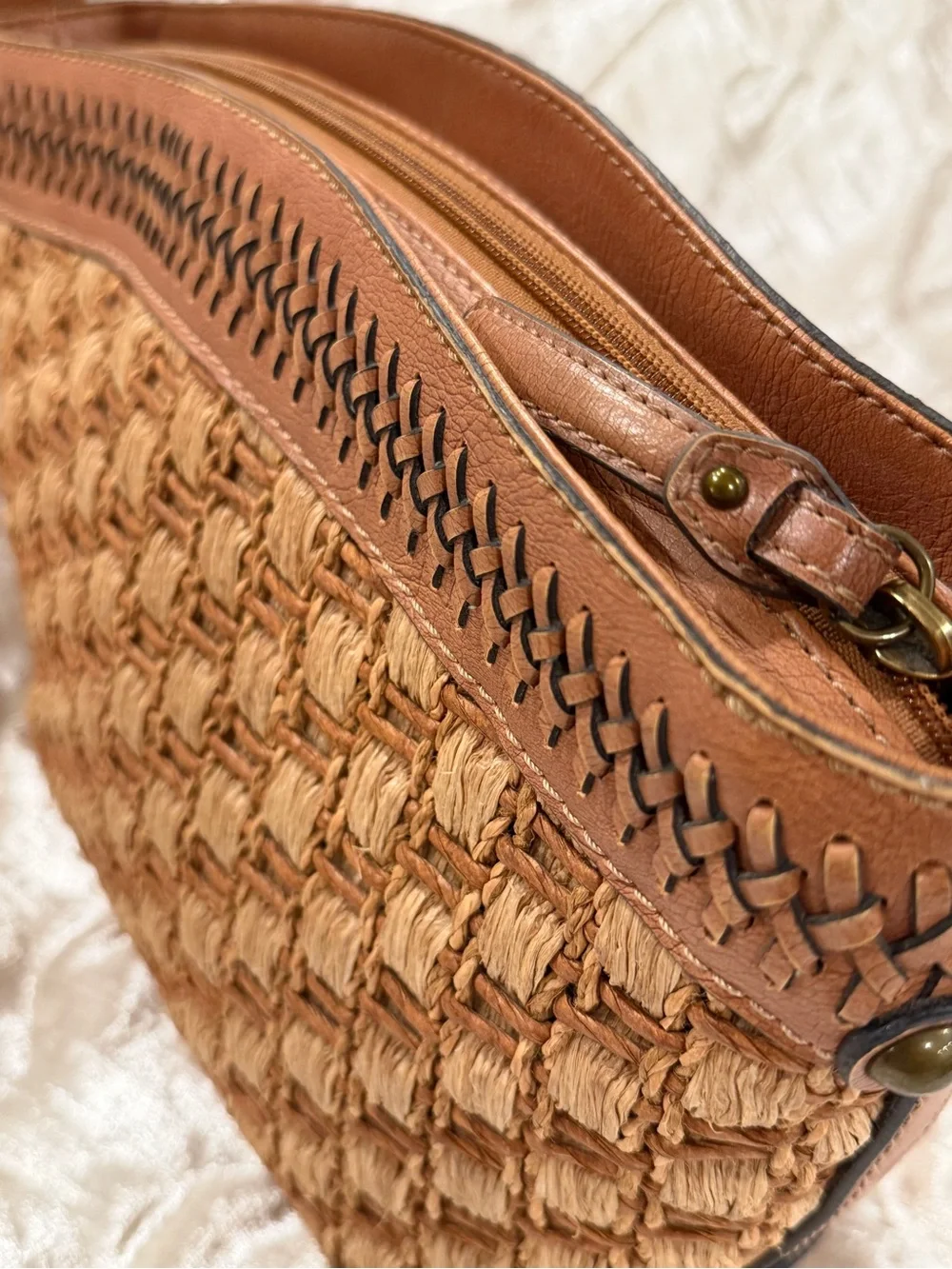 Vintage Fossil Woven Raffia & Leather Shoulder Bag - Brown